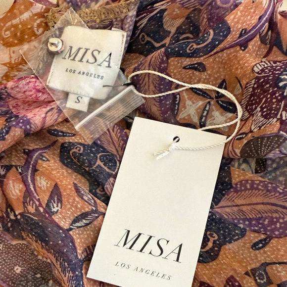 Misa Floral Chiffon Keyhole Dress - Picture 10 of 11